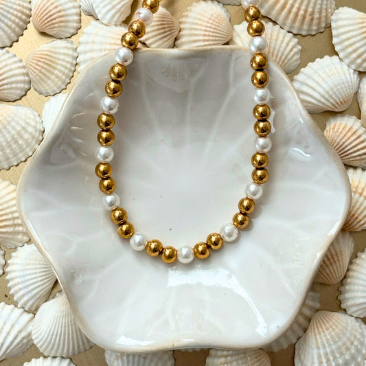 Cali Necklace