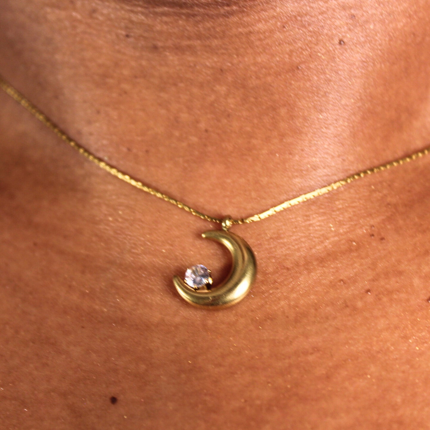 Luna Necklace - Gold