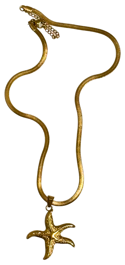 Coral Necklace - Gold