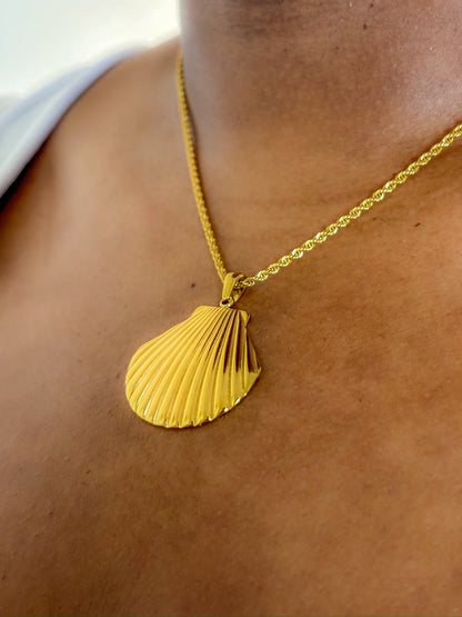 Nellie Necklace - Gold